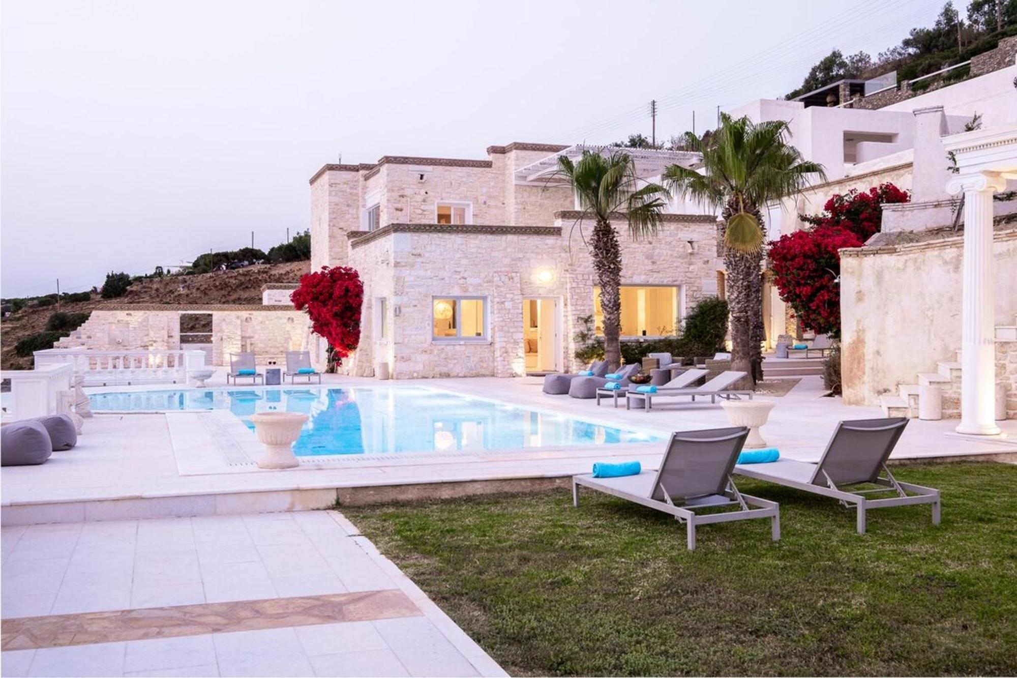 Luxury Villa Aethra -Island Living Paros- 외부 사진