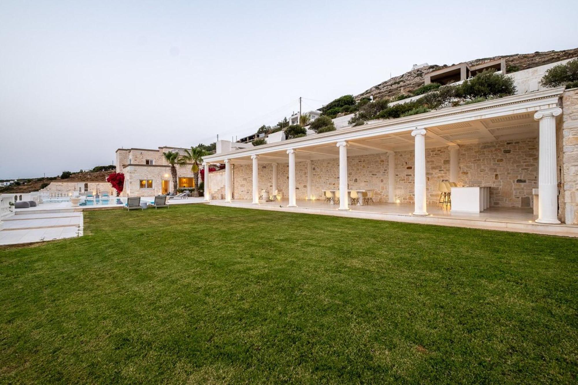Luxury Villa Aethra -Island Living Paros- 외부 사진