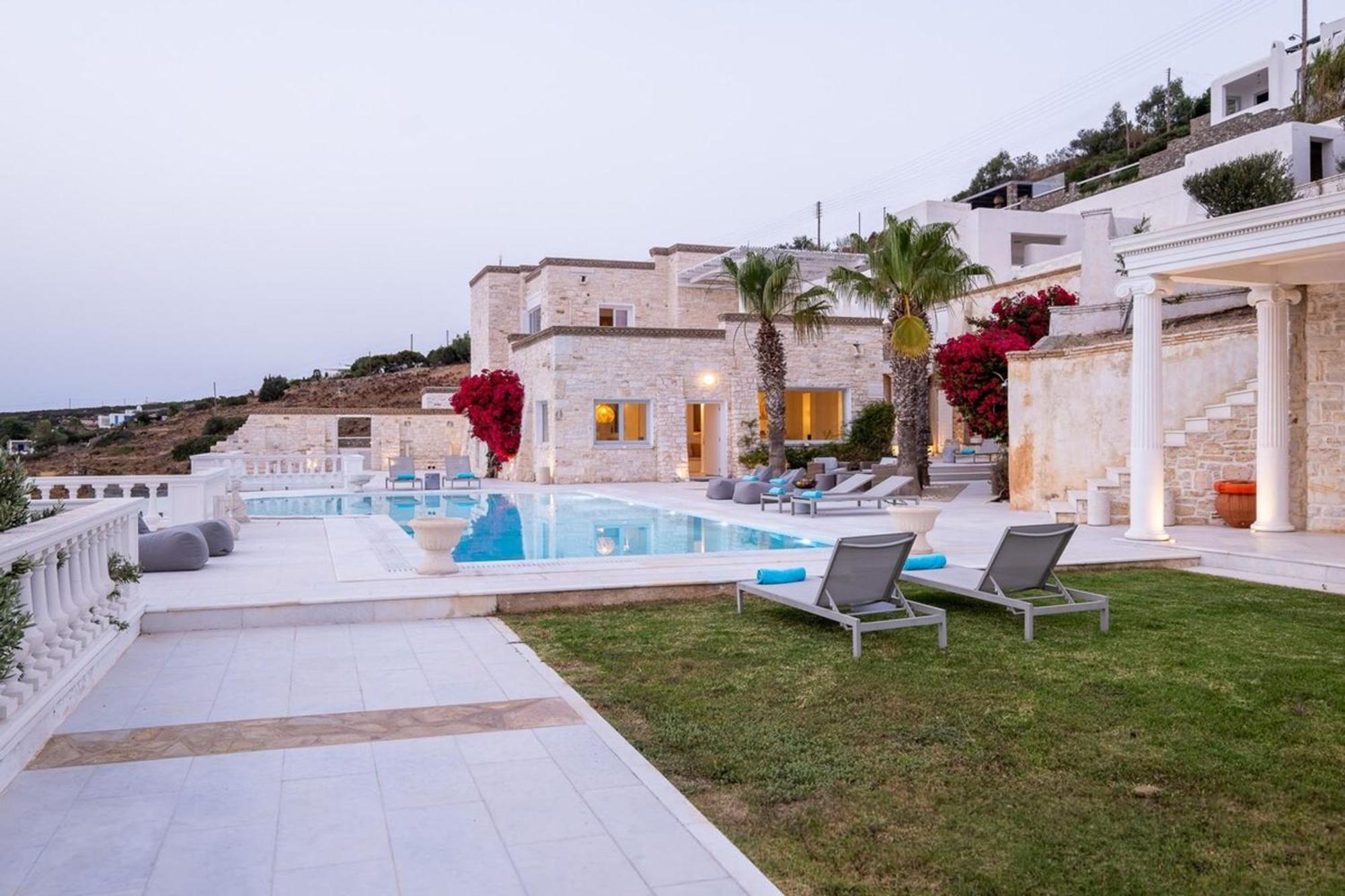 Luxury Villa Aethra -Island Living Paros- 외부 사진